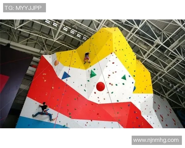 南京极限运动队在城市马拉松积分榜中以100分稳居第一名